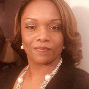 Meet your Posher, Latanya